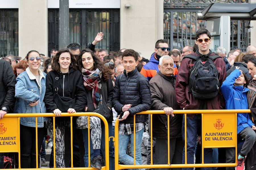 Fotos: Búscate en la mascletà del 19 de marzo de las Fallas 2018