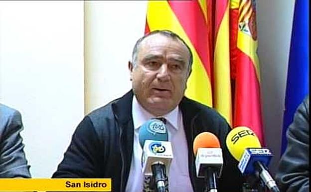 El alcalde de San Isidro dimite tras cumplir el programa electoral