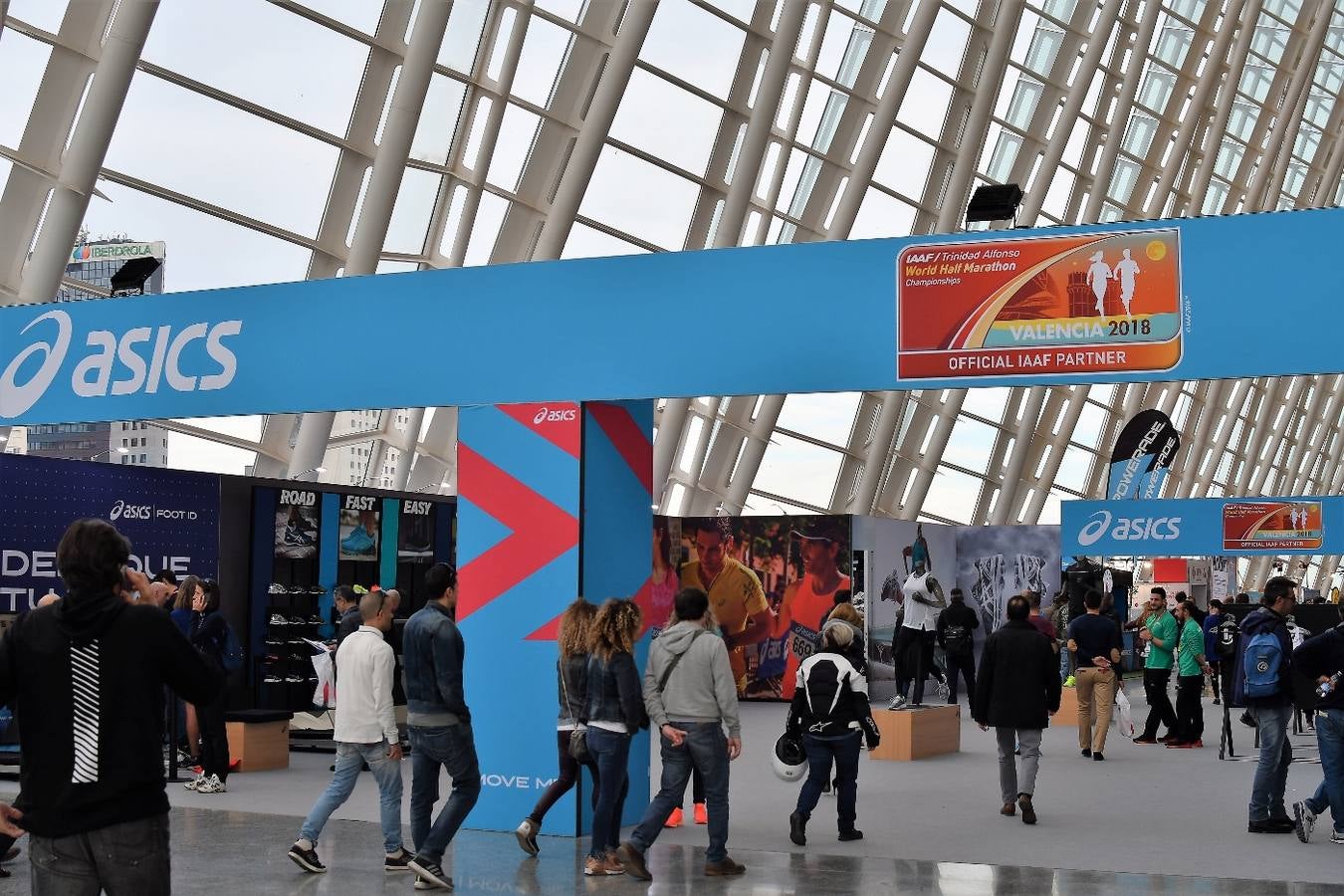 Fotos: Feria del corredor del Mundial de Medio Maratón en Valencia