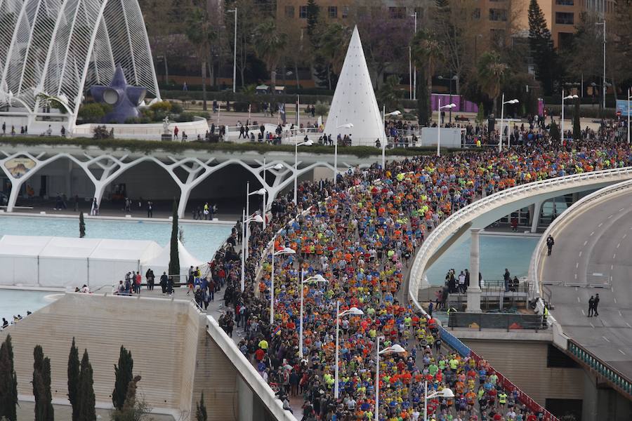 Fotos: Todas las fotos de la carrera Media maratón valencia 2018