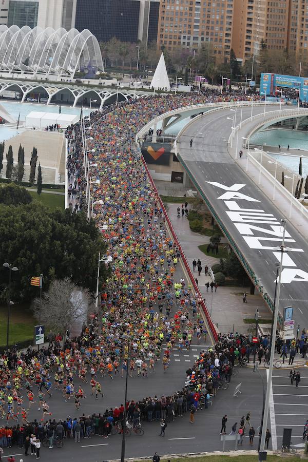 Fotos: Todas las fotos de la carrera Media maratón valencia 2018