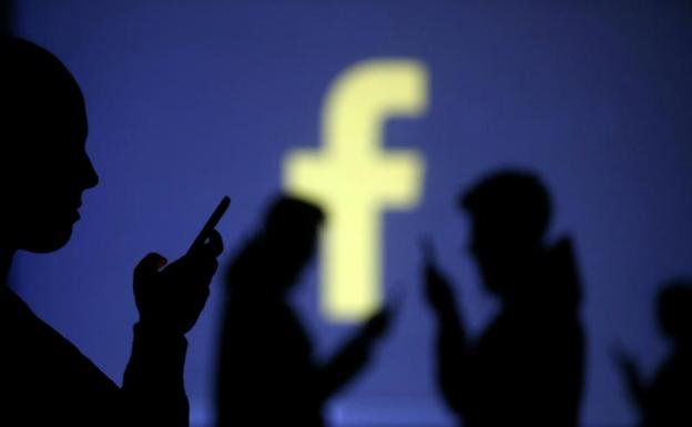 Un memorando filtrado aumenta la polémica en torno a Facebook