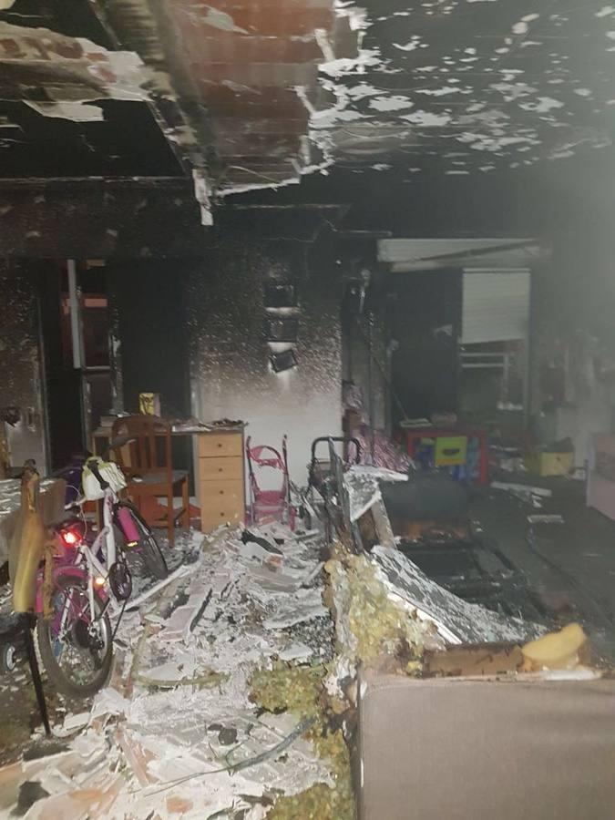 Una familia fue rescatada por los bomberos