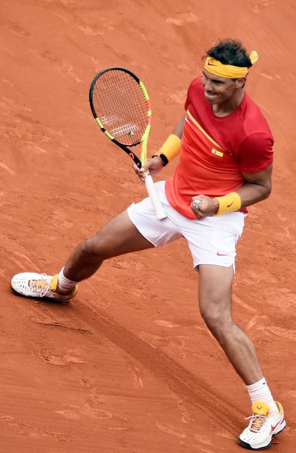 Estas son las imágenes que deja el segundo partido de individuales de la Copa Davis en la plaza de toros de Valencia