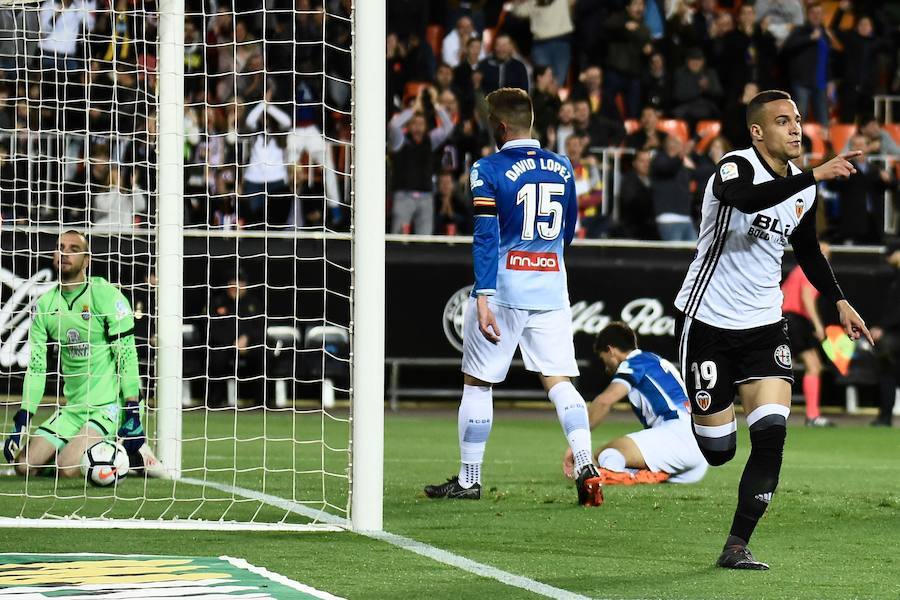 Estas son las mejores imágenes que deja el partido de Liga en Mestalla