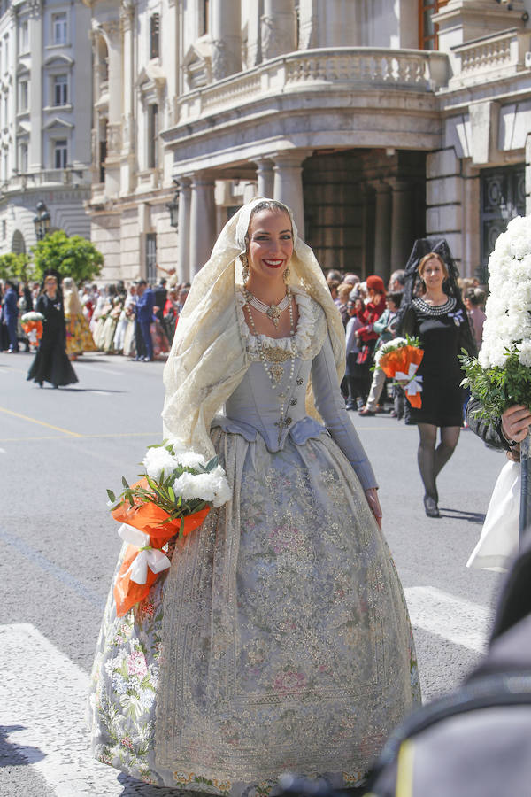 Fotos: Ofrenda de los Altares a San Vicente