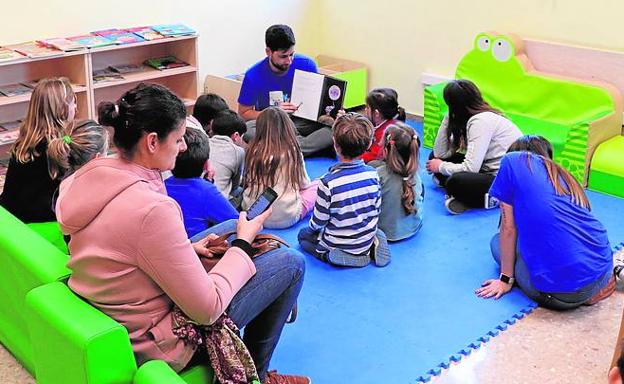 La actividad infantil Biblio Espai.