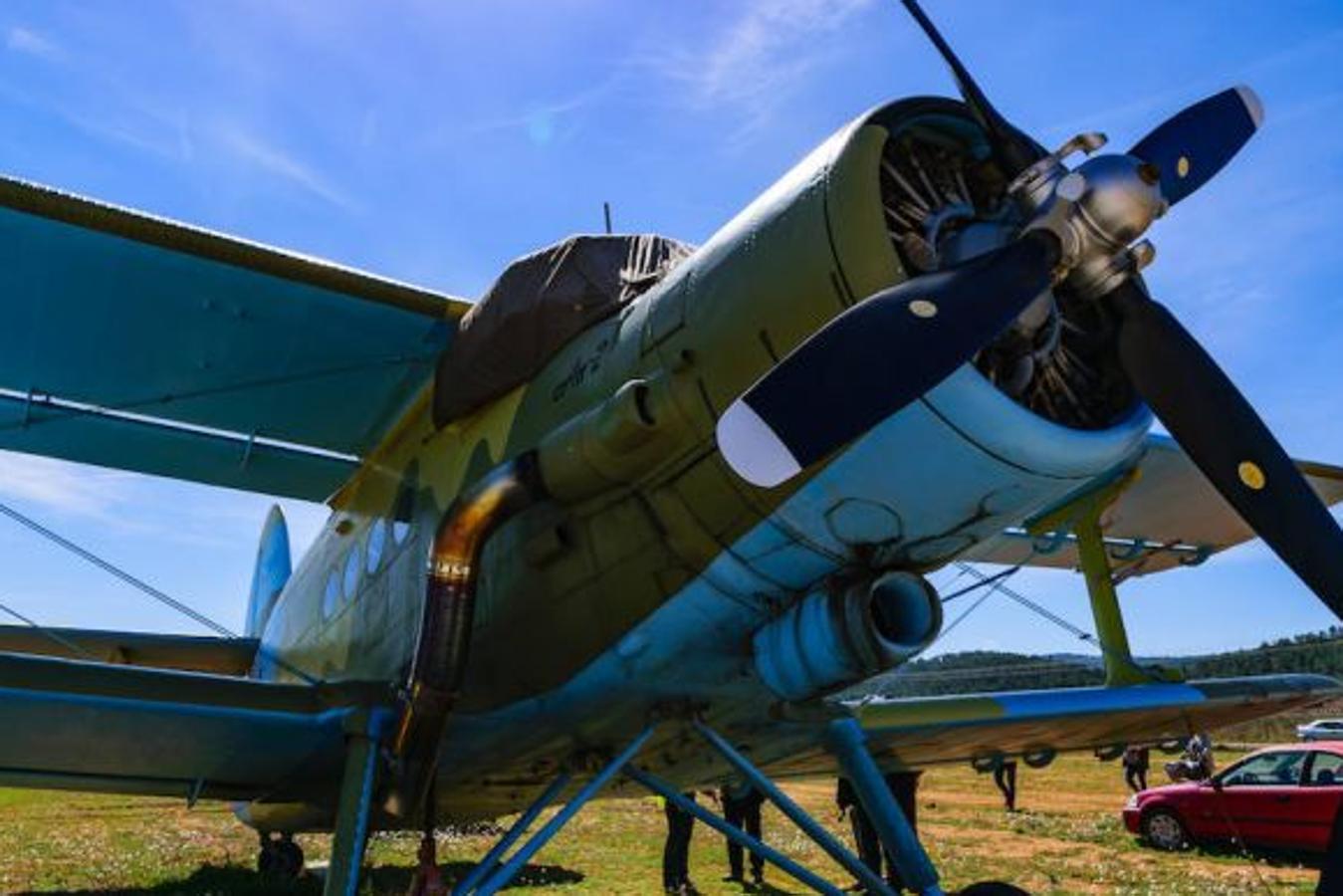 El club Horta Classics realizó el pasado fin de semana el V Encuentro de Amigos del Motor Clásico en el Aeródromo de Requena, en colaboración con Aeródromo de Requena y Club Aéreo Valencia, y la Fundación Aérea de la Comunidad Valenciana. Una colección de coches con un mínimo de 25 años de antigüedad, donde el Fiat Topolin de 1941 encabezó la lista. 