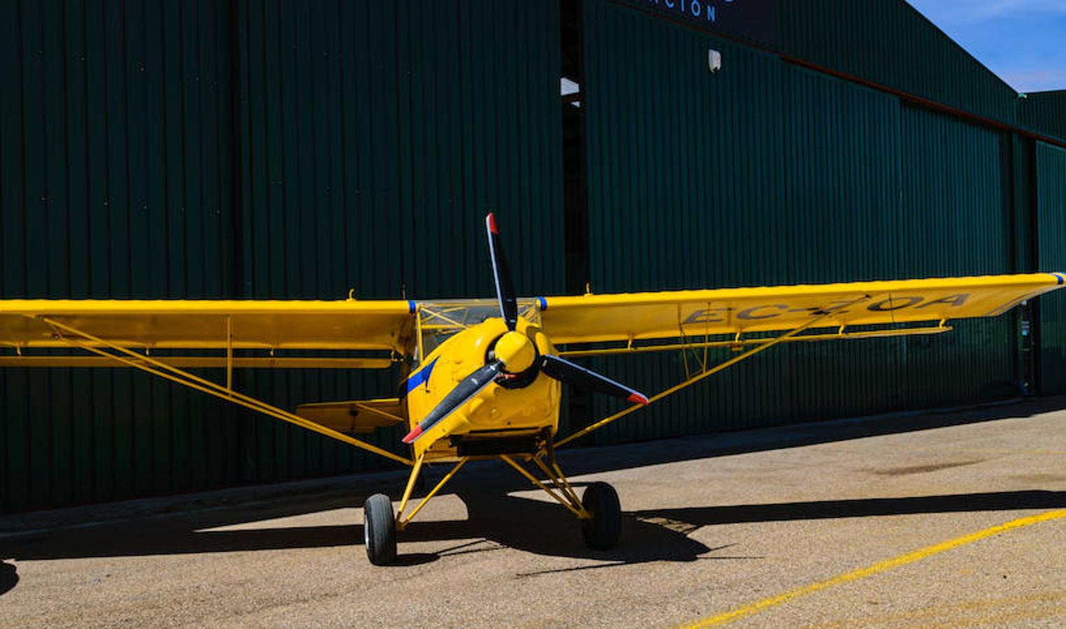 El club Horta Classics realizó el pasado fin de semana el V Encuentro de Amigos del Motor Clásico en el Aeródromo de Requena, en colaboración con Aeródromo de Requena y Club Aéreo Valencia, y la Fundación Aérea de la Comunidad Valenciana. Una colección de coches con un mínimo de 25 años de antigüedad, donde el Fiat Topolin de 1941 encabezó la lista. 