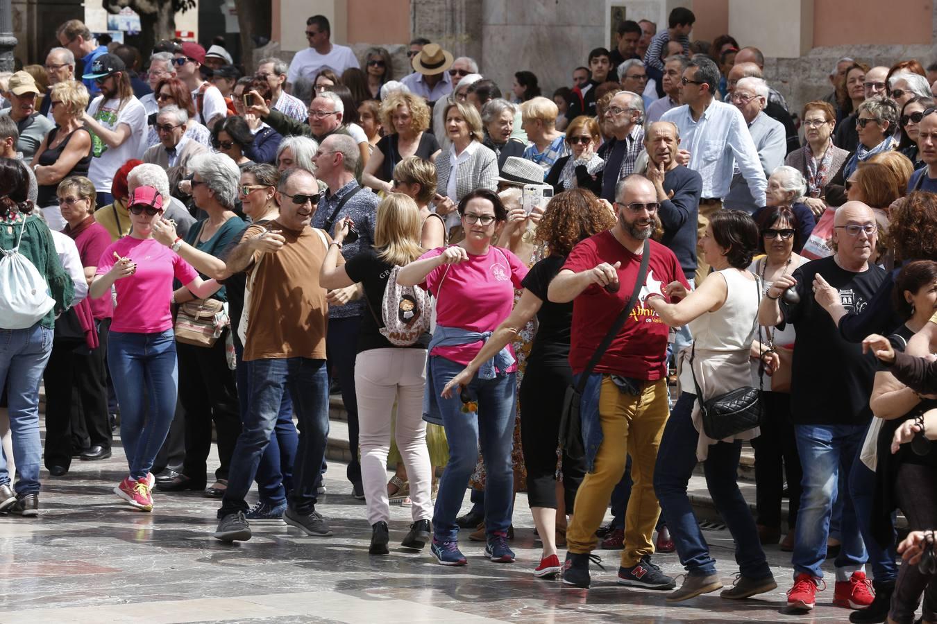 El acto ha conmemorado el 25 de abril