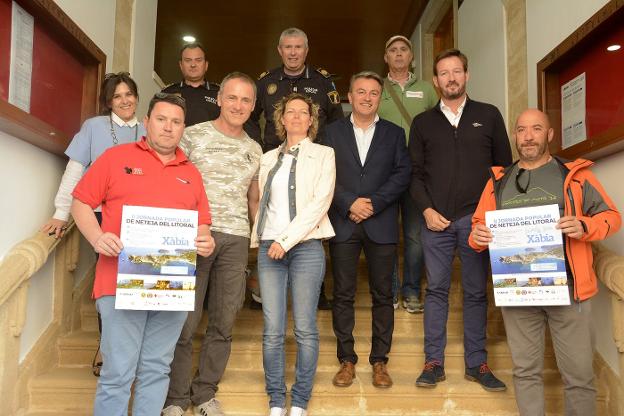 José Chulvi, junto a los colaboradores de la iniciativa durante la presentación de la jornada. 