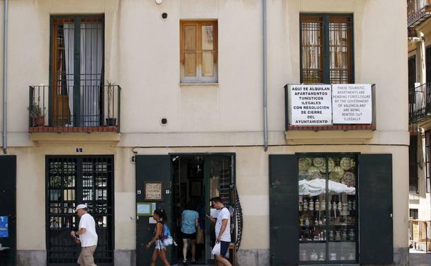 Valencia reducirá los apartamentos turísticos tras asumir más competencias