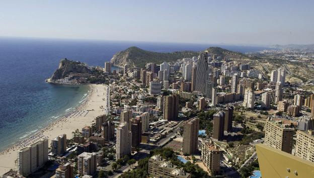 La zona costera edificada de Benidorm.