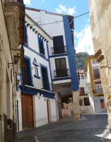 Imagen secundaria 2 - Un paseo por la plaça del Mercat de Xàtiva 