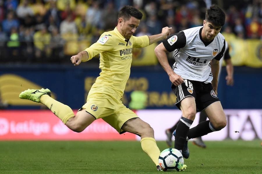Estas son las imágenes que deja el paso de los blanquinegros por el Estadio de la Cerámica en el partido de la jornada 36 de la Liga
