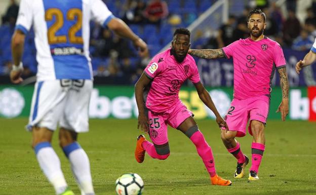 Levante UD: Fahad debuta con el Levante y hace historia