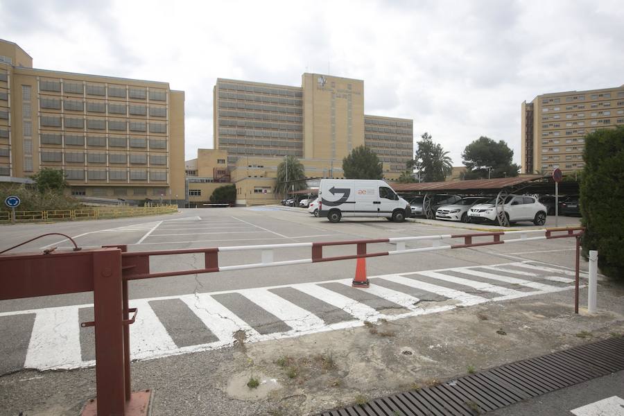 Fotos: La vieja Fe de Valencia agoniza tras dos años de espera sin empezar las obras