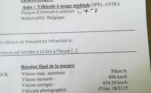 Multado por conducir a 696 km/hora con un Opel Astra en una carretera con velocidad limitada a 50