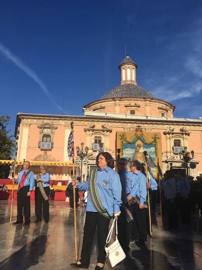 Valencia ha vivido este domingo otro emotivo acto de fervor hacia la Mare de Déu en la tracional Procesión.