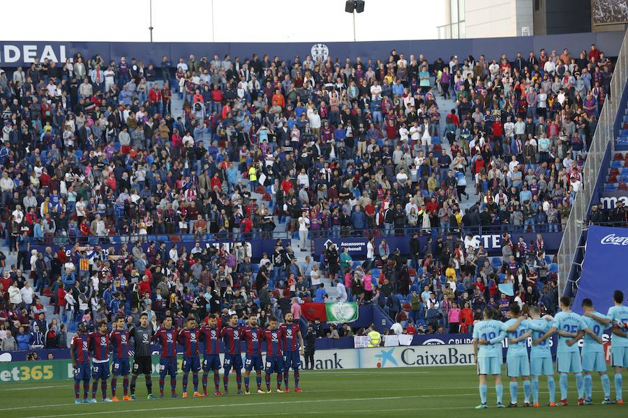 Estas son las mejores imágenes que deja el partido de la penúltima jornada de la Liga, último de los granotas en el Ciutat de València