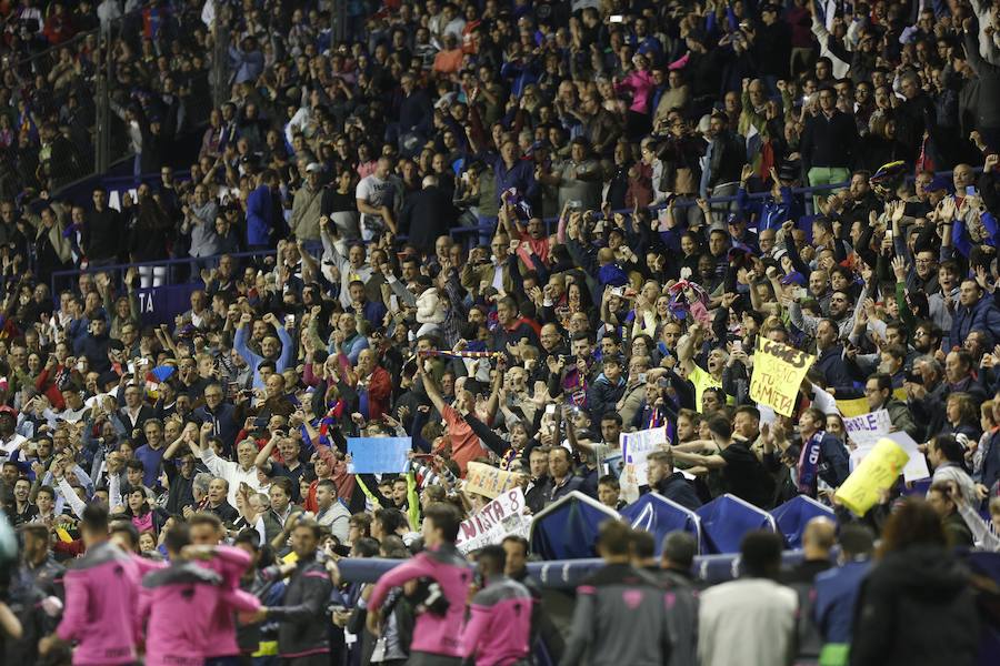 Estas son las mejores imágenes que deja el partido de la penúltima jornada de la Liga, último de los granotas en el Ciutat de València