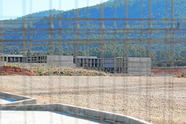 Vista de las obras construidas hasta la fecha para el centro penitenciario de Siete Aguas. 