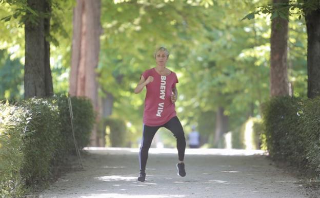 Rutina de entrenamiento con Magali Dalix.