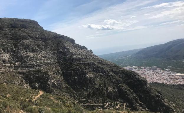 'Alt de les Creus', una ruta que puede ser practicada por todos los públicos.