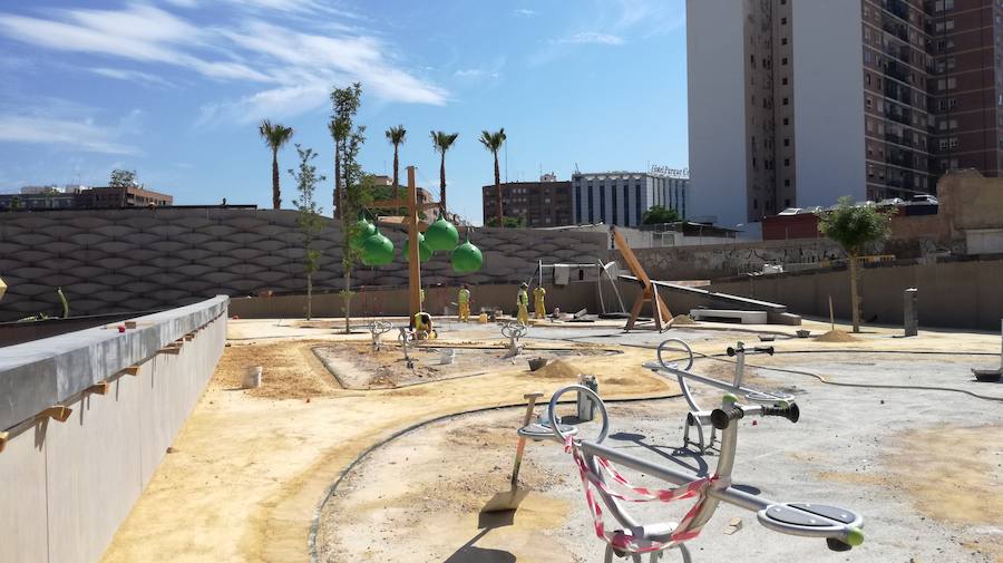 Fotos: El Jardín de los Niños del Parque Central de Valencia