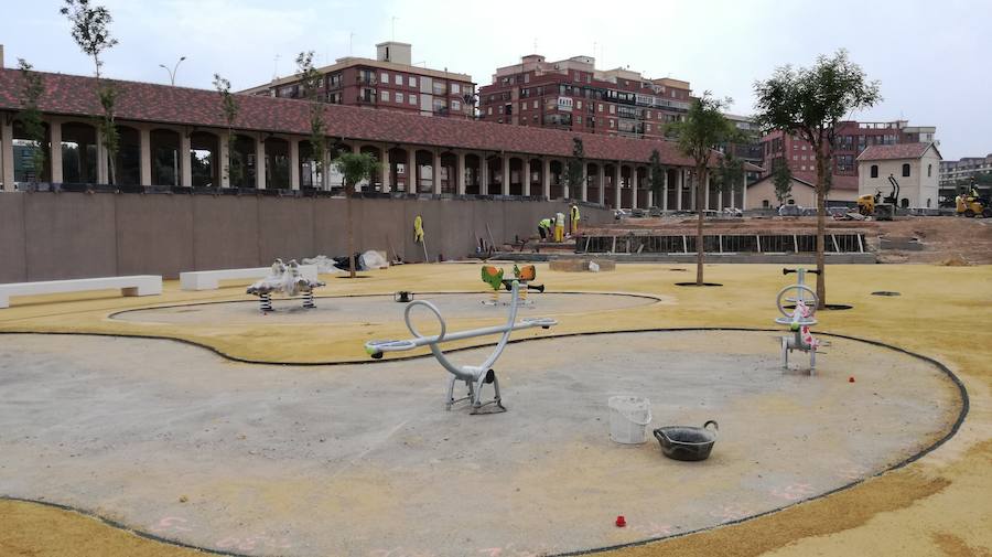 Fotos: El Jardín de los Niños del Parque Central de Valencia