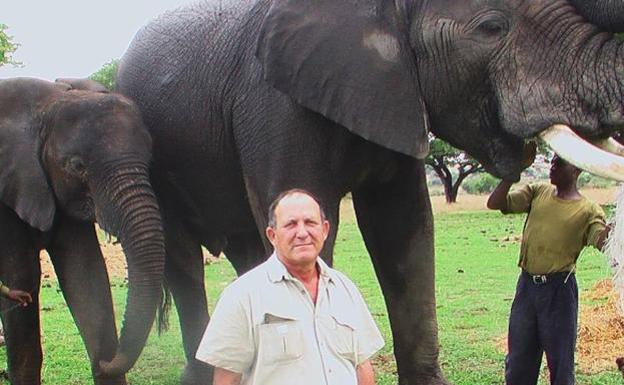 Rodrigues, cuando dirigía el Zimbabwe Conservation Task Force.