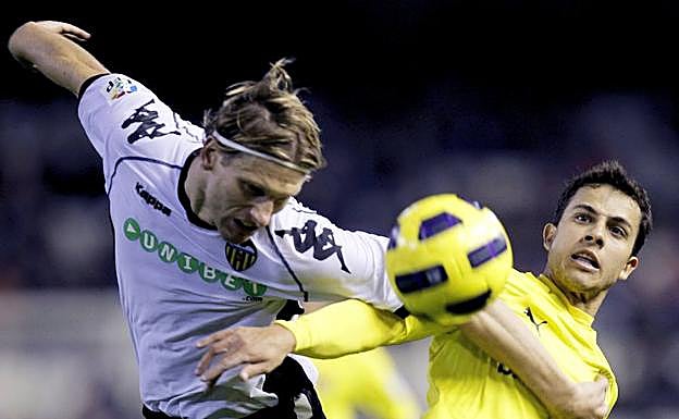 Marius Stankevicius, en un partido con el Valencia CF. 