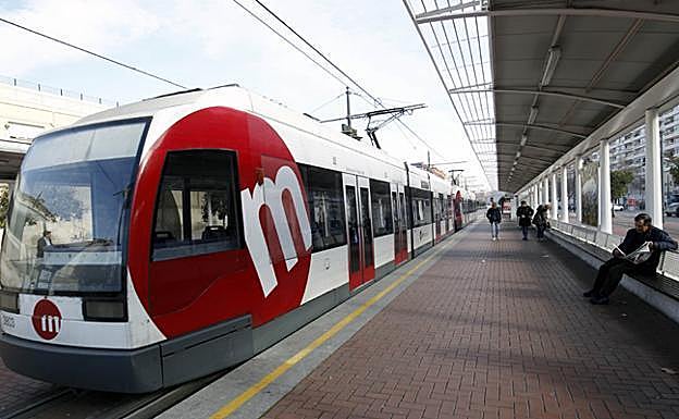 Los paros del tranvía se amplían hasta julio