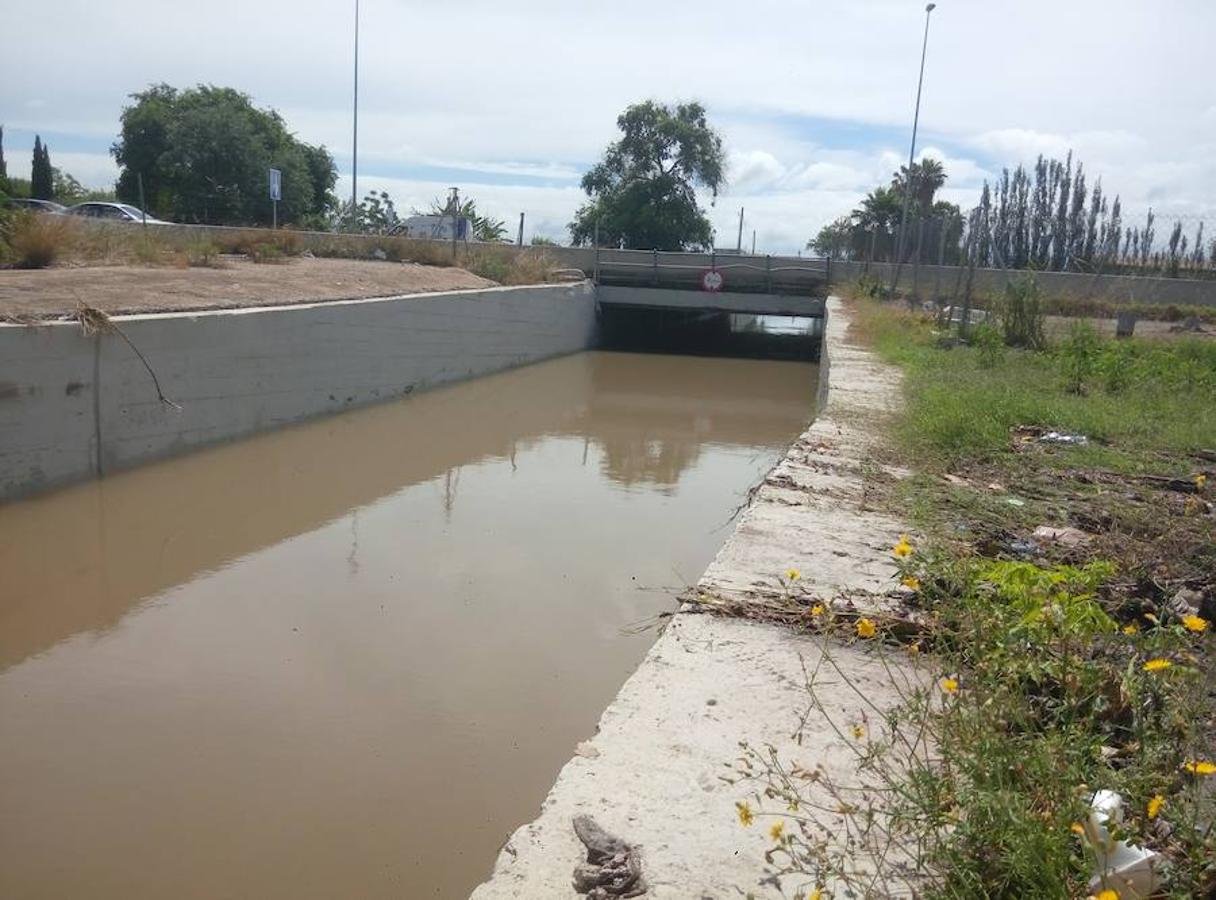 Túnel junto a la zona del centro comercial de Alfafar.