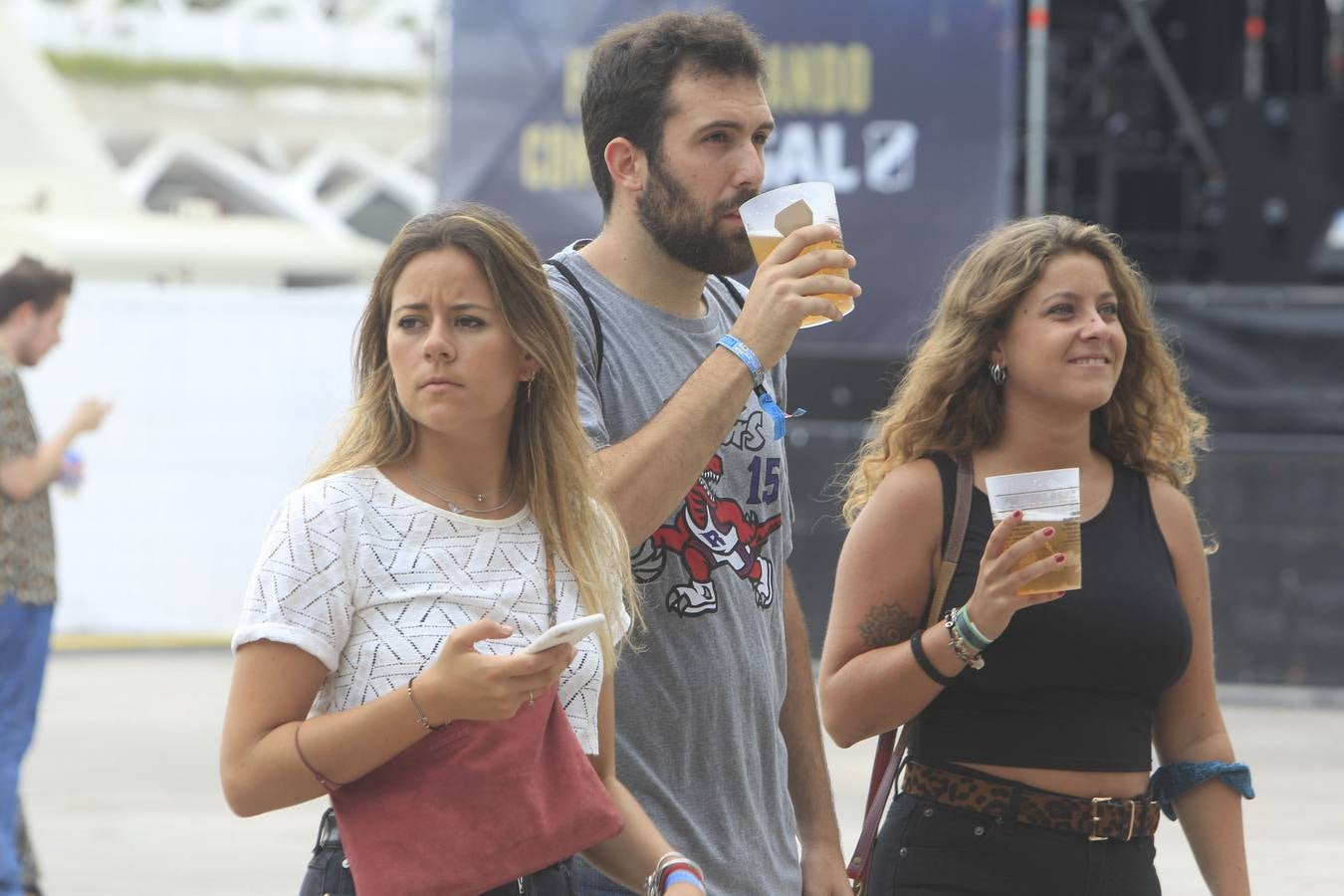 Más de 40.000 personas han vibrado durante dos días con los conciertos que han llenado de música ‘indie’ la Ciudad de las Artes y las Ciencias. El certamen había agotado entradas hace ya varias semanas.