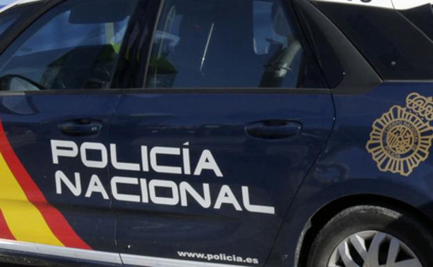 Detenido un anciano por dar 10 euros y abusar de una niña de 9 años en un garaje en Valencia