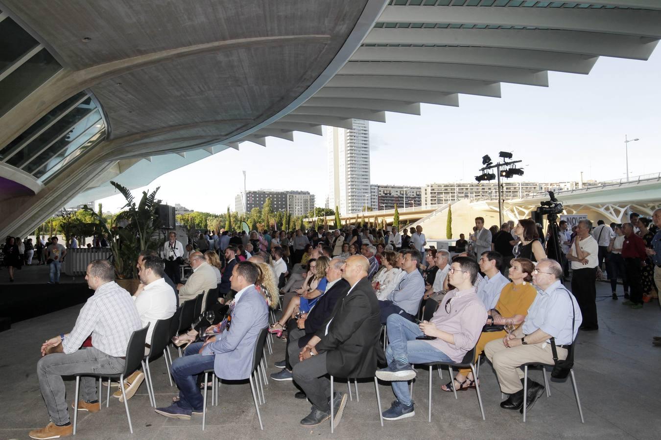 El evento ha reunido a más de una treintena de bodegas amparadas por la marca organizadora, las cuales han aprovechado el evento para presentar su diversa y amplia oferta