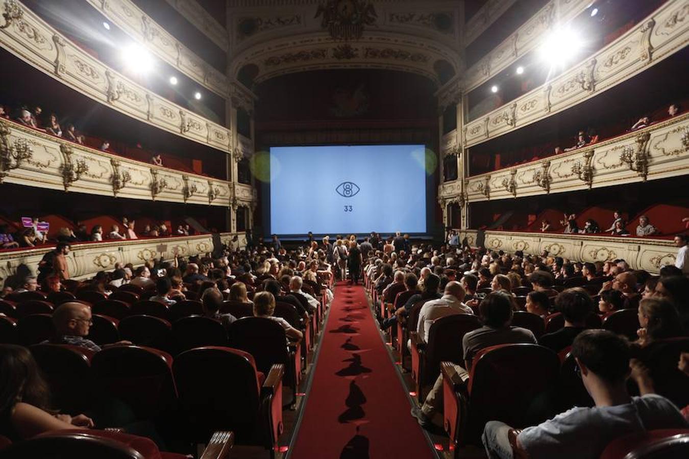 La cita audiovisual, que se celebrará hasta el 29 de junio, arranca con un evento en el que Fernando Bovaira recibe el premio Luna de Valencia