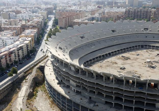 Las obras del nuevo Mestalla llevan años paradas. 