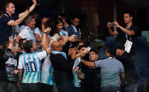 Diego Armando Maradona levanta pasiones entre los argentinos. 