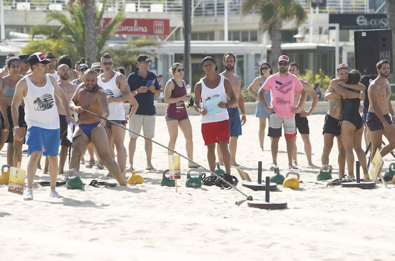 Fotos: Valencia celebra la mayor carrera de flotadores flamencos de Europa