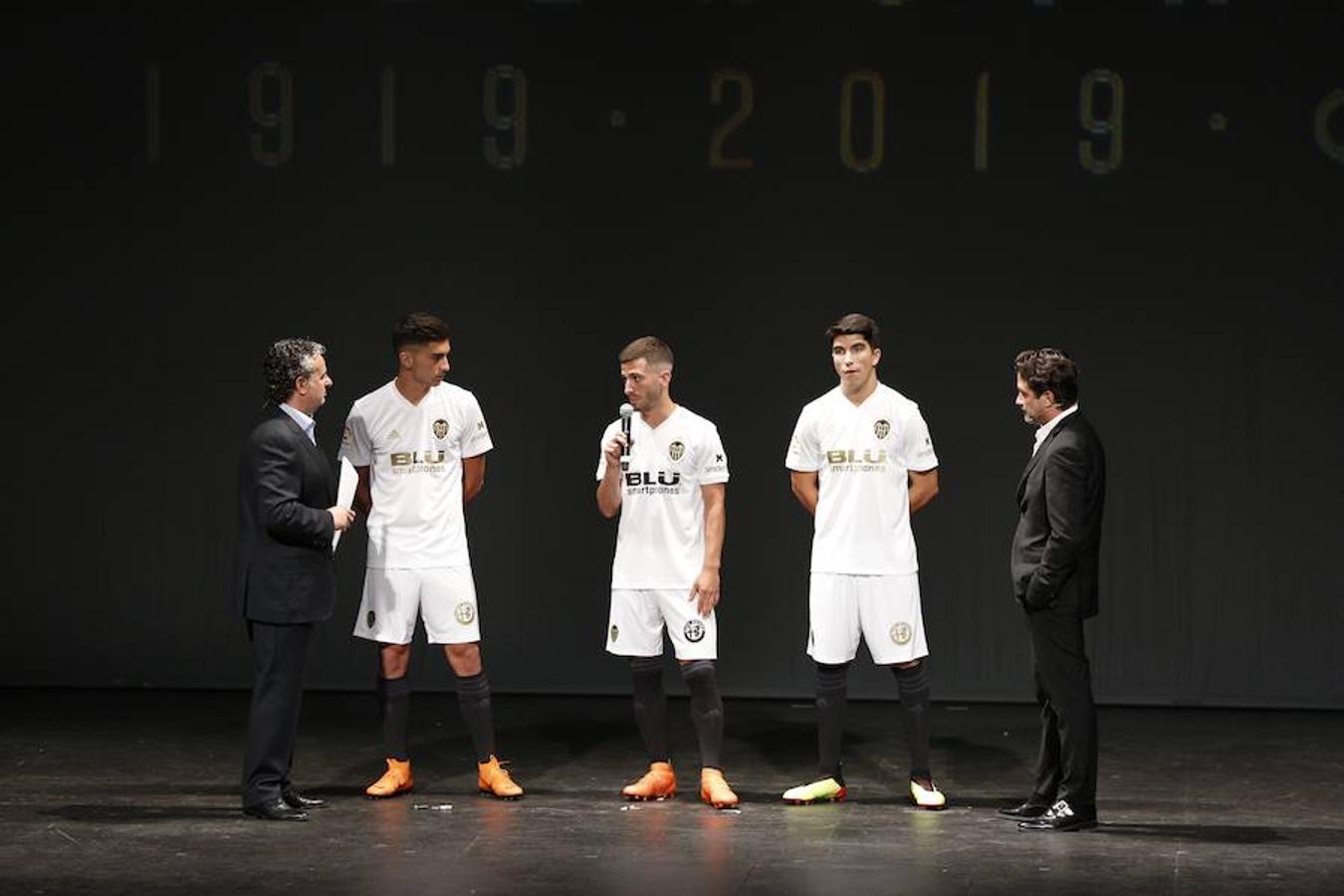 Fotos: El Valencia CF inicia los actos de celebración del Centenario