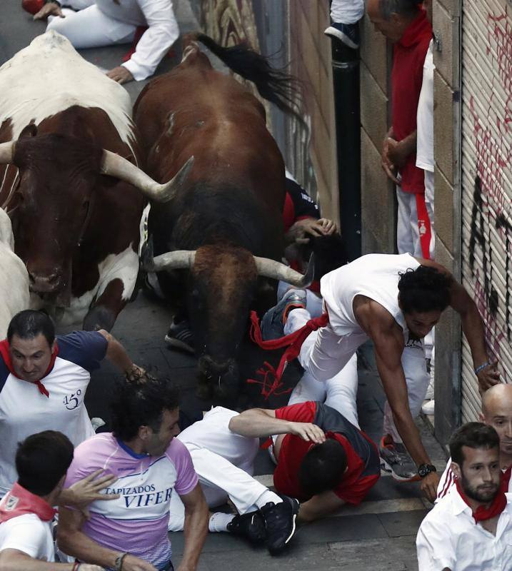 Dos minutos y 33 segundos ha durado este tercer encierro. Rápido y limpio