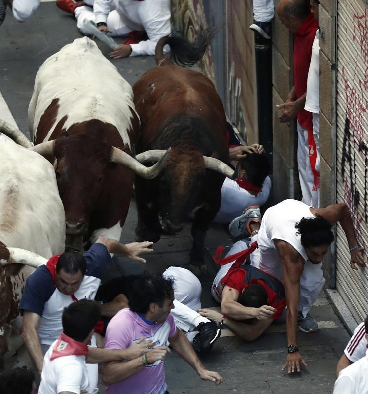 Dos minutos y 33 segundos ha durado este tercer encierro. Rápido y limpio