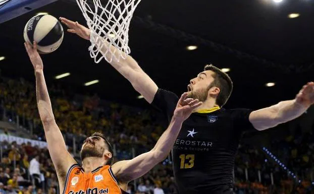 Valencia Basket | Mike Tobey, visto por Chechu Mulero: «Es el jugador alto más rápido de la ACB»