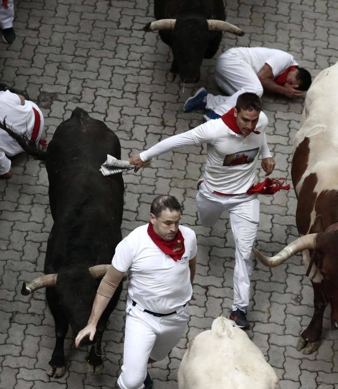 Fotos: Fotos del encierro de San Fermín con toros de Jandilla (viernes 13 de julio de 2018)