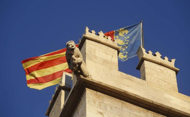 La Lonja de Valencia estará vigilada por 8 cámaras. 