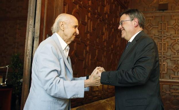 Ximo Puig ratifica a Santiago Grisolía al frente del CVC, que preside desde hace 22 años
