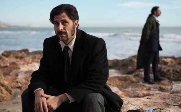 El actor Hugo Silva en el capítulo rodado en Peñíscola del Ministerio del Tiempo.
