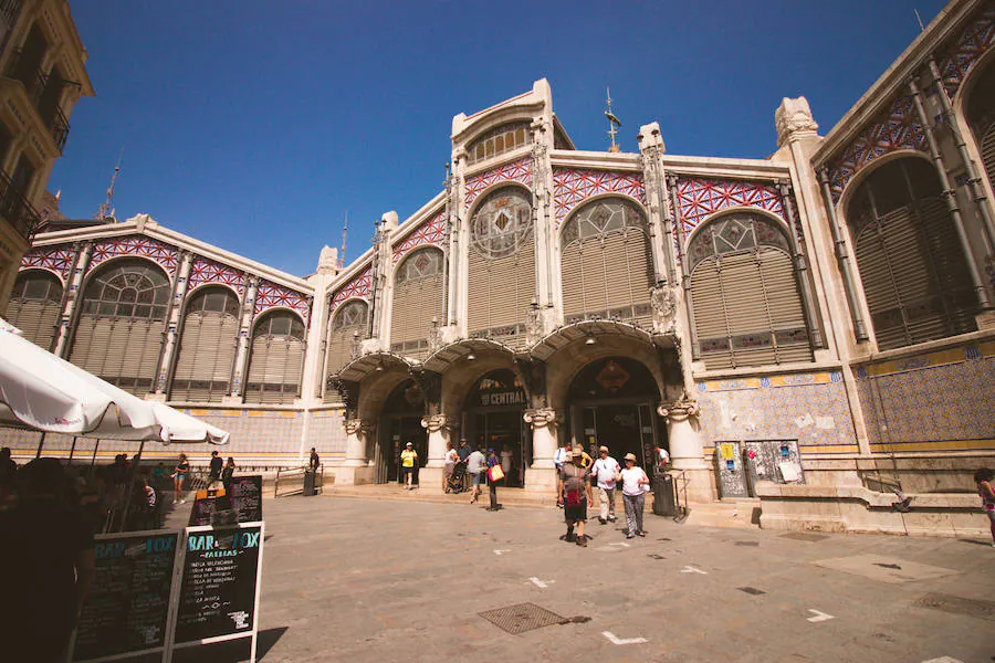 El Mercado Central, de Soler i March y Guàrdia Vidal, es uno de los edificios más visitados de Valencia.
